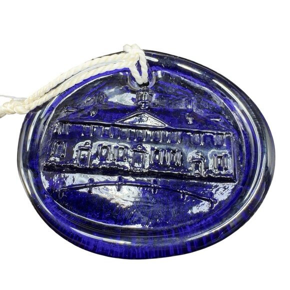 Blenko Mount Vernon Glass Suncatcher Ornament Dark Cobalt Blue Embossed VTG - Picture 1 of 10